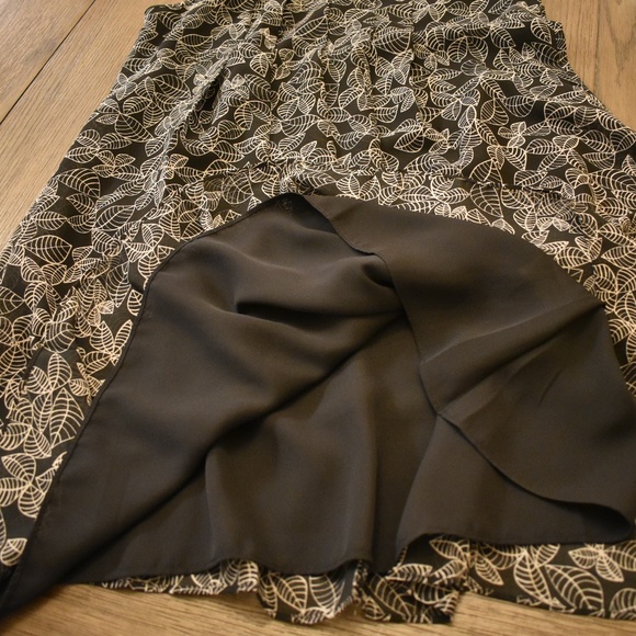 Max Studio Printed Pleated Swing Dress - Picture 5 of 7